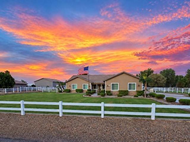 House for sale in Waddell, Maricopa County