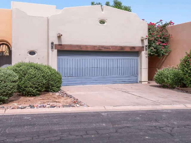 Townhouse for sale in Tempe, Arizona