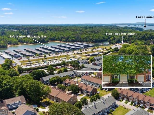 Townhouse for sale in Flowery Branch, Georgia