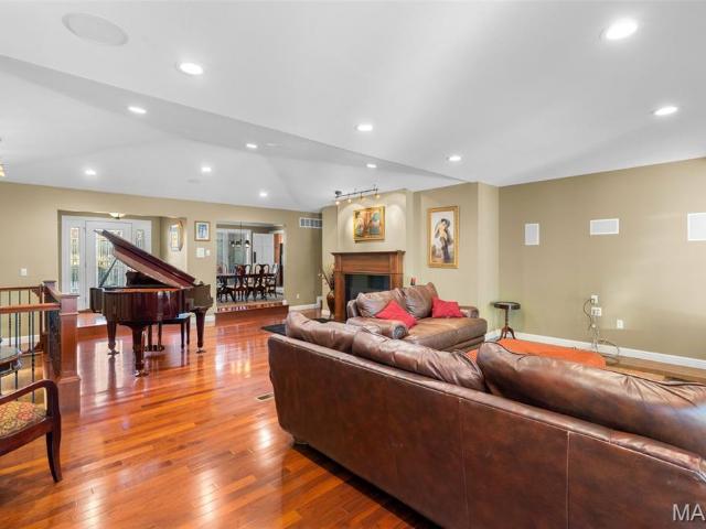 House for sale in Washington, Missouri