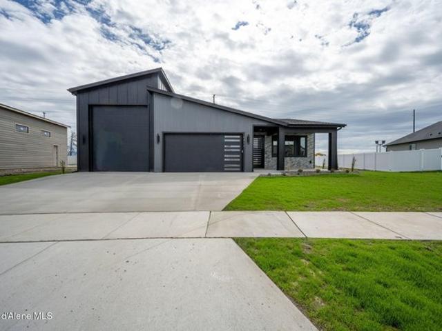 House for sale in Rathdrum, Idaho