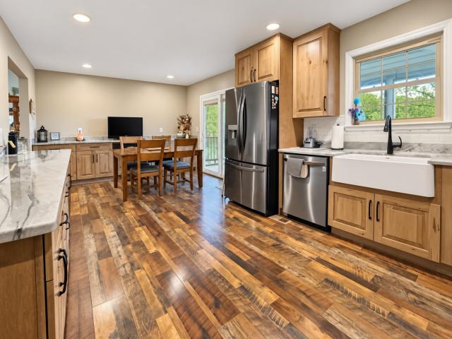 House for sale in Lake Crest, Harrison