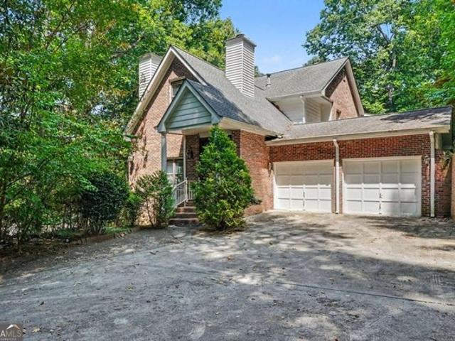 House for sale in Sandy Springs, Georgia