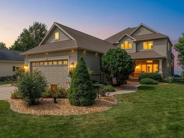 House for sale in Luxemburg, Wisconsin