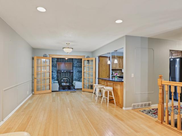 House for sale in Davisson Heights, Windsor Heights
