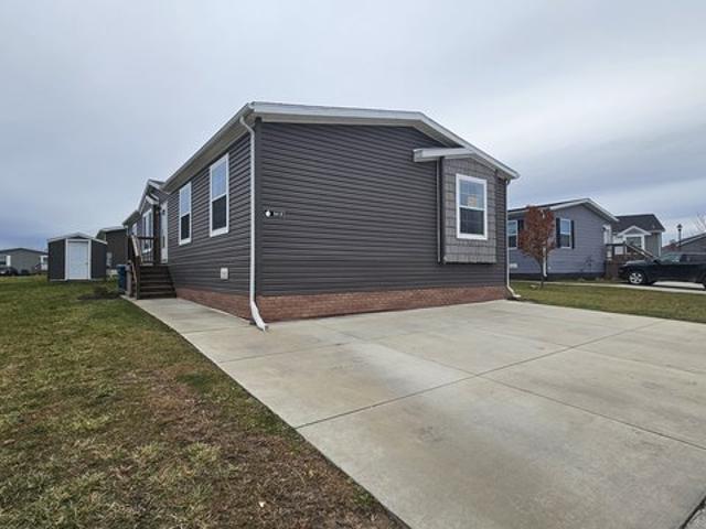 House for sale in Fenton, Michigan