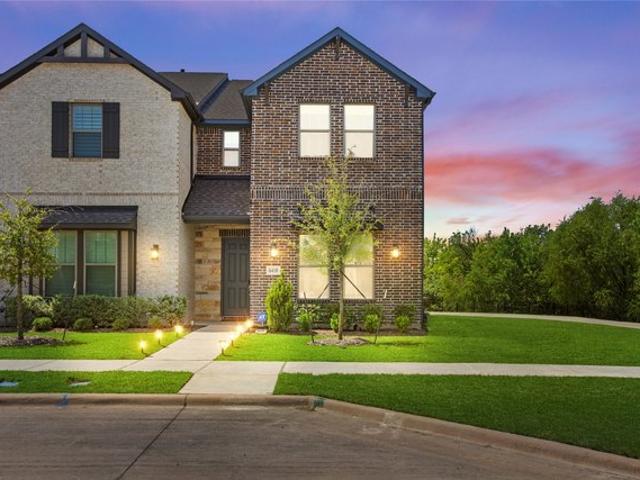 Townhouse for sale in Sachse, Texas