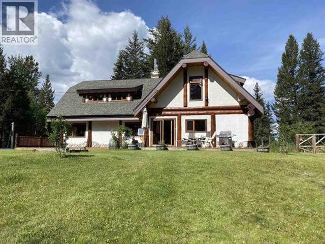 House for sale in Caribou Hide, British Columbia
