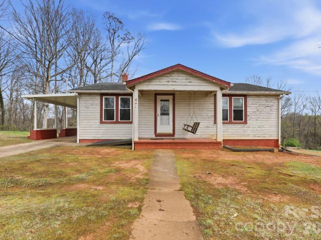 House for sale in State Road, North Carolina
