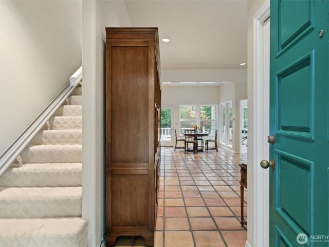 House for sale in Allyn, Washington