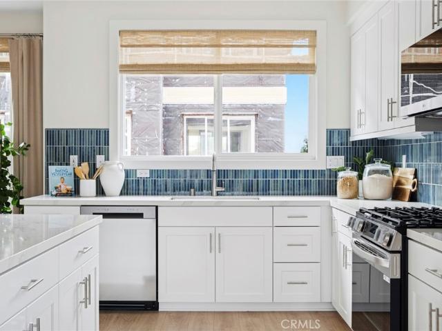 Townhouse for sale in Pomona, Los Angeles County