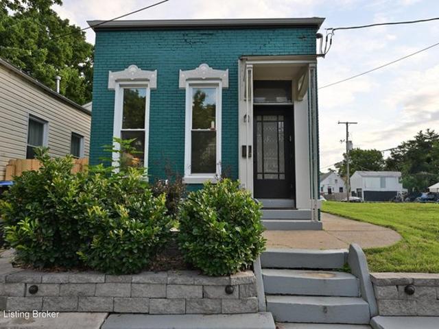 House for sale in Louisville, Jefferson County