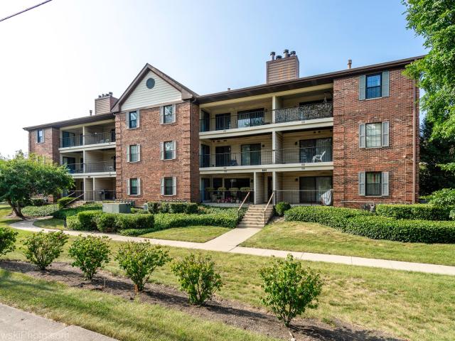 Condo for sale in Buffalo Grove, Illinois