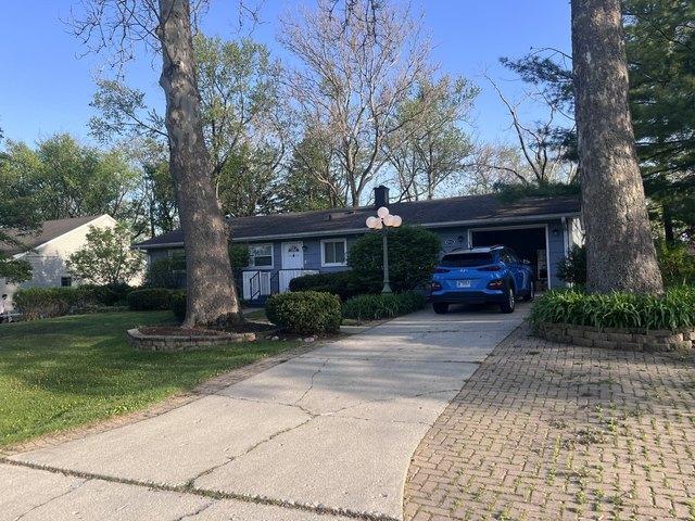 House for sale in Lisle, Illinois