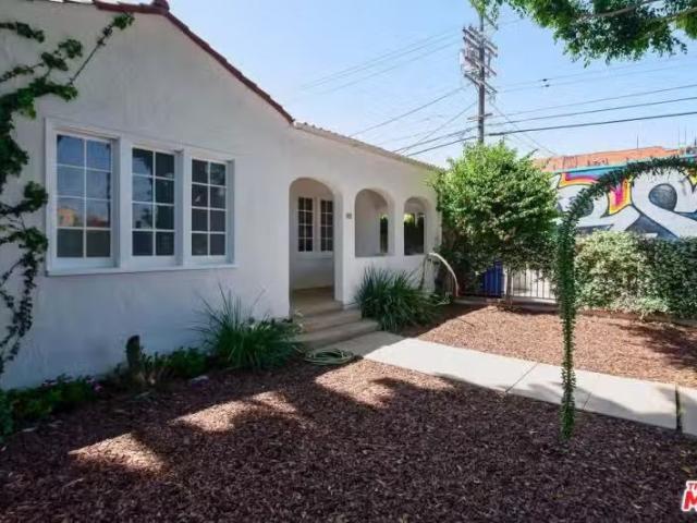 House for rent in Los Angeles