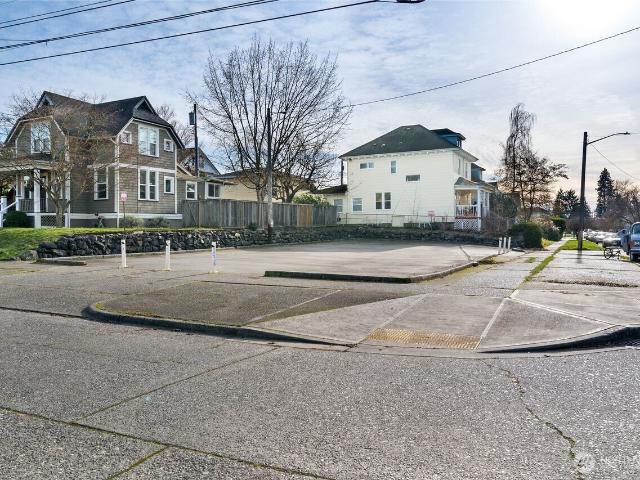 Land for sale in Tacoma, Washington
