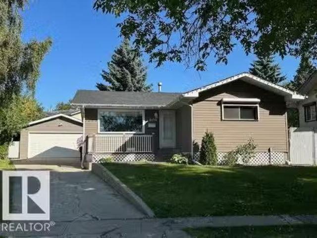 House for sale in Wedgewood, Alberta