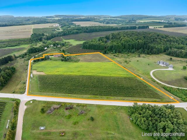 House for sale in Leland, Leland Township