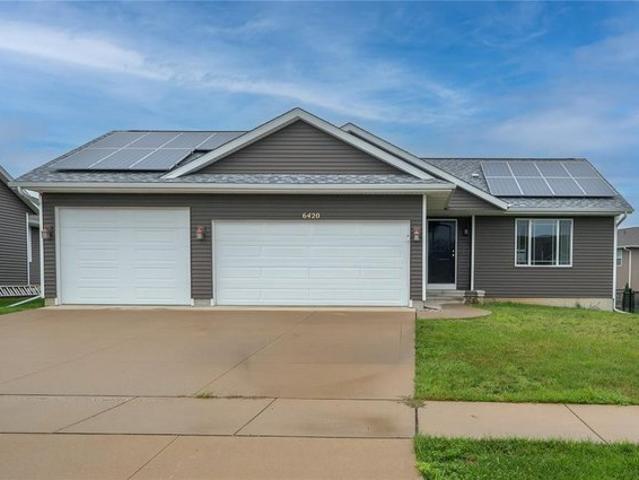 House for sale in Linn, Iowa