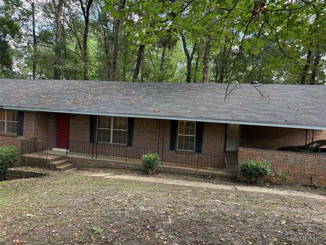 House for sale in Elmore, Alabama