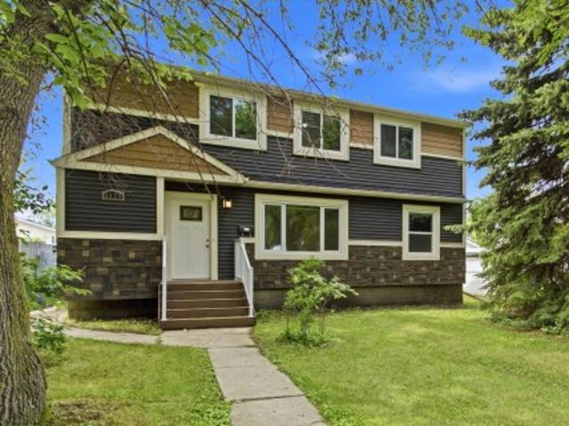 House for sale in Wedgewood, Alberta