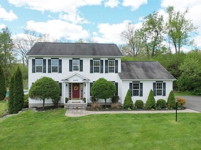 House for sale in Jamesville, New York