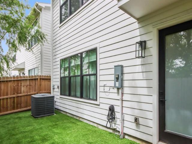 Townhouse for sale in Houston
