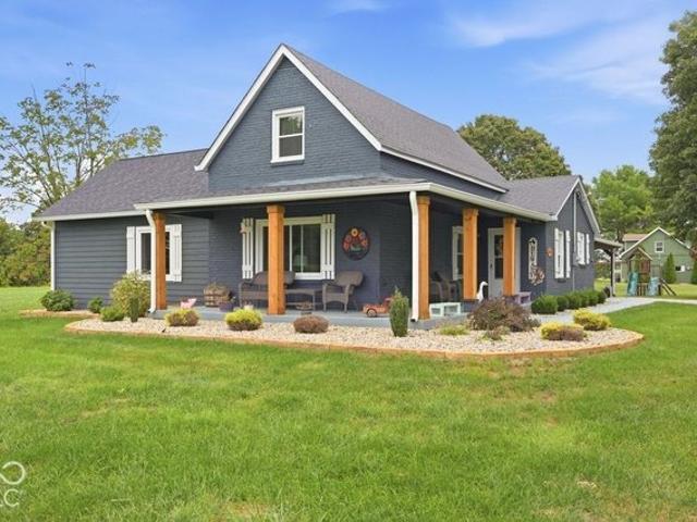 House for sale in Whiteland, Indiana