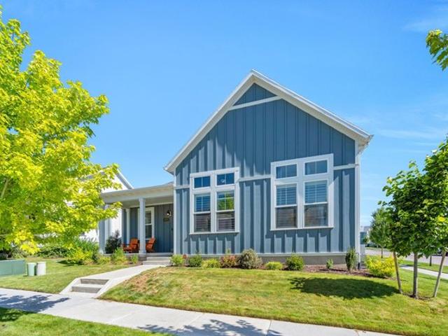 House for sale in South Jordan, Utah