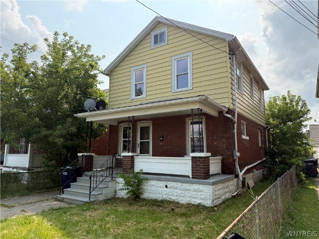 House for sale in Niagara, New York