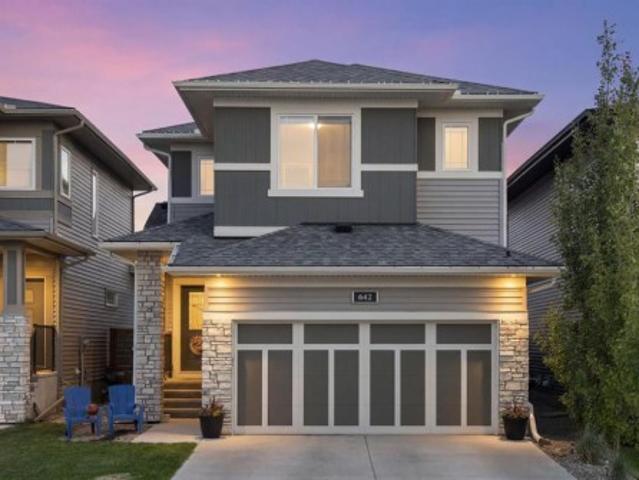 House for sale in Airdrie, Alberta