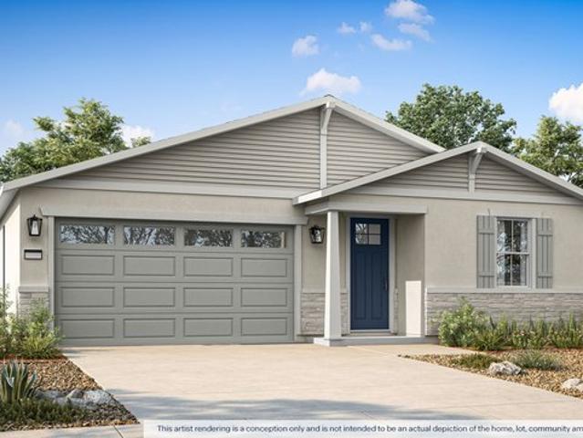 House for sale in Visalia, Tulare County