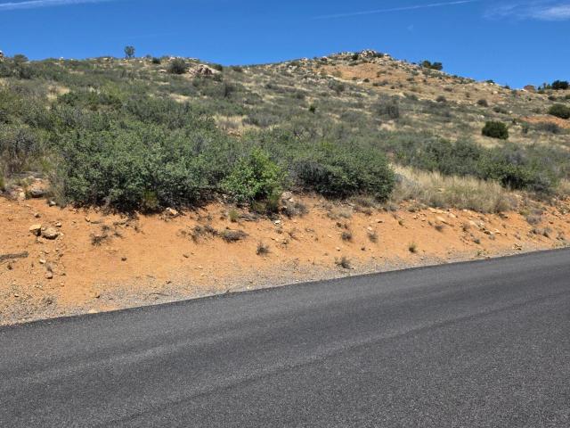 Land for sale in Dewey, Arizona