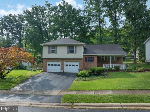 House for sale in Park Forest Village, State College