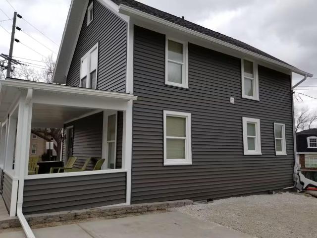 House for sale in Oconomowoc, Wisconsin