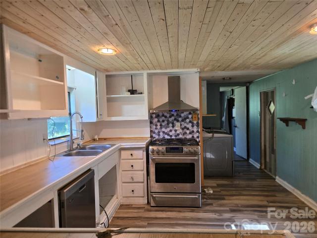 House for sale in Morganton, McDowell County