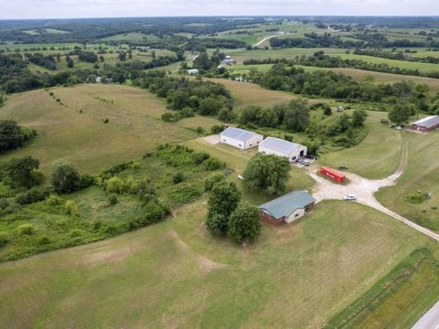 Farm for sale in Albia, Iowa