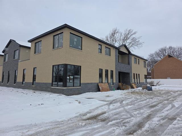 Commercial for sale in Dearborn Heights, Michigan