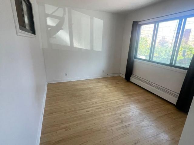 Apartment for rent in St. Leonard's, Quebec