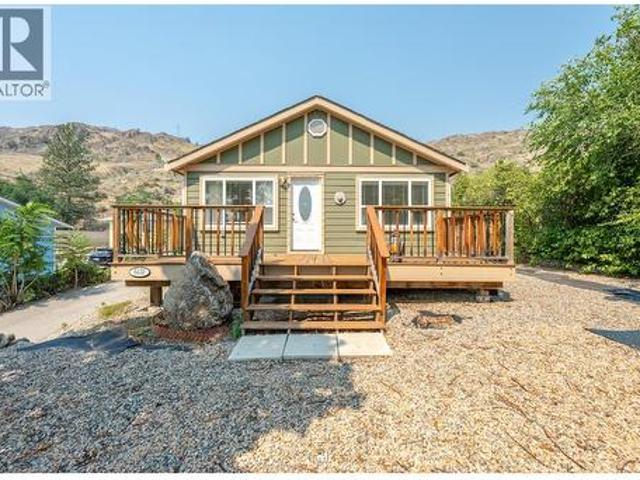 House for sale in Oliver, British Columbia