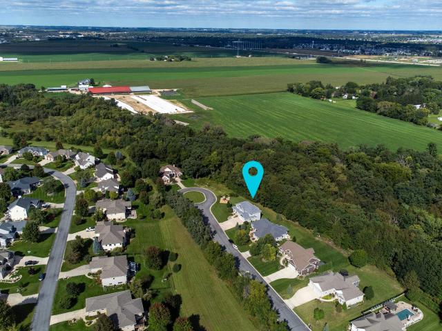 House for sale in Nature Valley, Waunakee