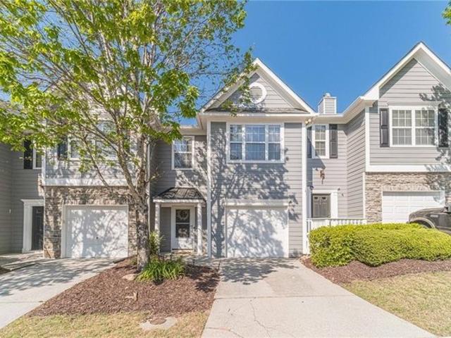 Townhouse for sale in Flowery Branch, Hall County