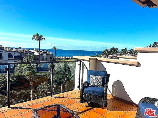 Condo for sale in Malibu, California