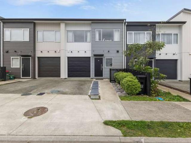 Townhouse for rent in Papakura, Oroua County