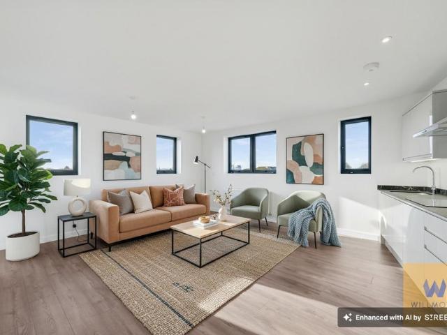 Apartment for rent in London Borough of Merton, Raynes Park