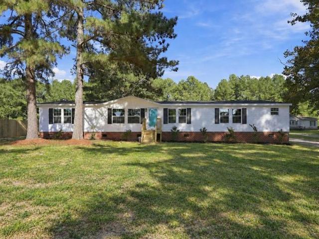 House for sale in Broadway, North Carolina
