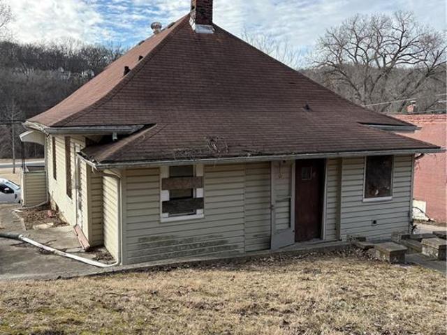 House for sale in Excelsior Springs, Missouri