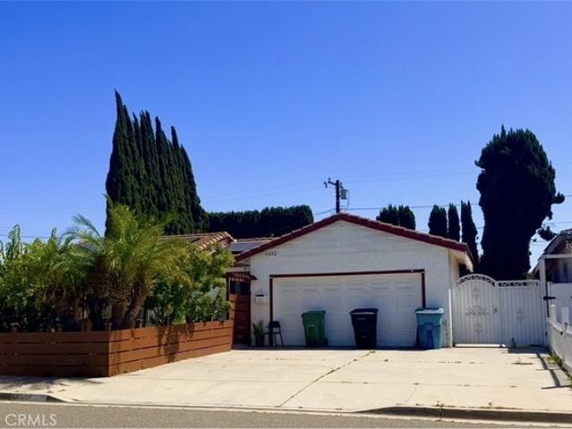 House for sale in Midway City, California