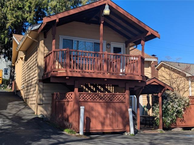 Commercial for sale in Kenmore, Washington