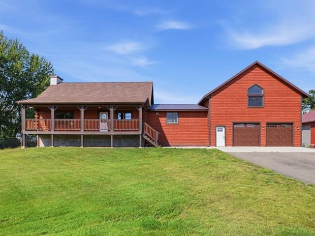 House for sale in Ringo Mobile Home Park, New Auburn